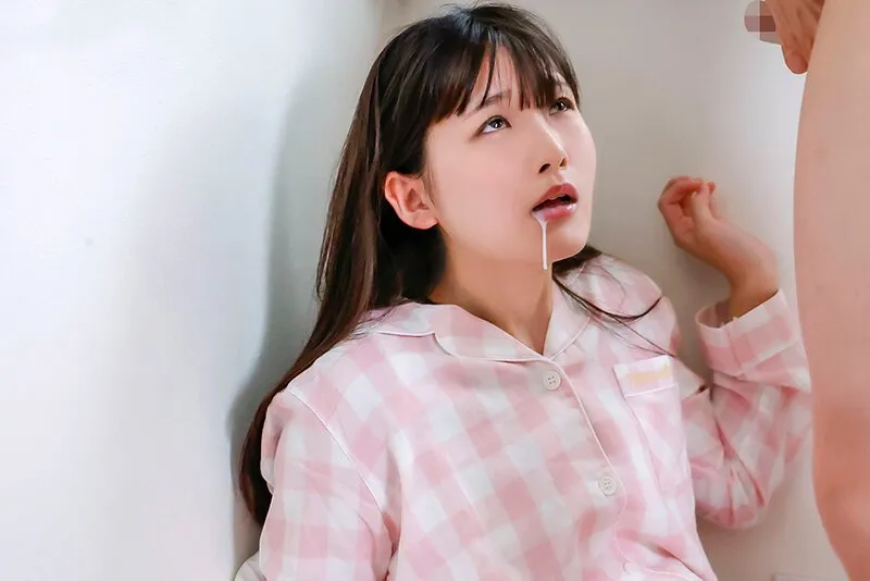 Anh trai ghen khi nhân tình có cô bạn gái nên luôn bắt em ấy làm tình